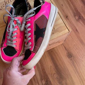 GOLDEN GOOSE STARDON - RARE HOT PINK